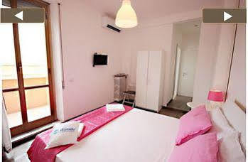 Lost In Bed & Breakfast Rom